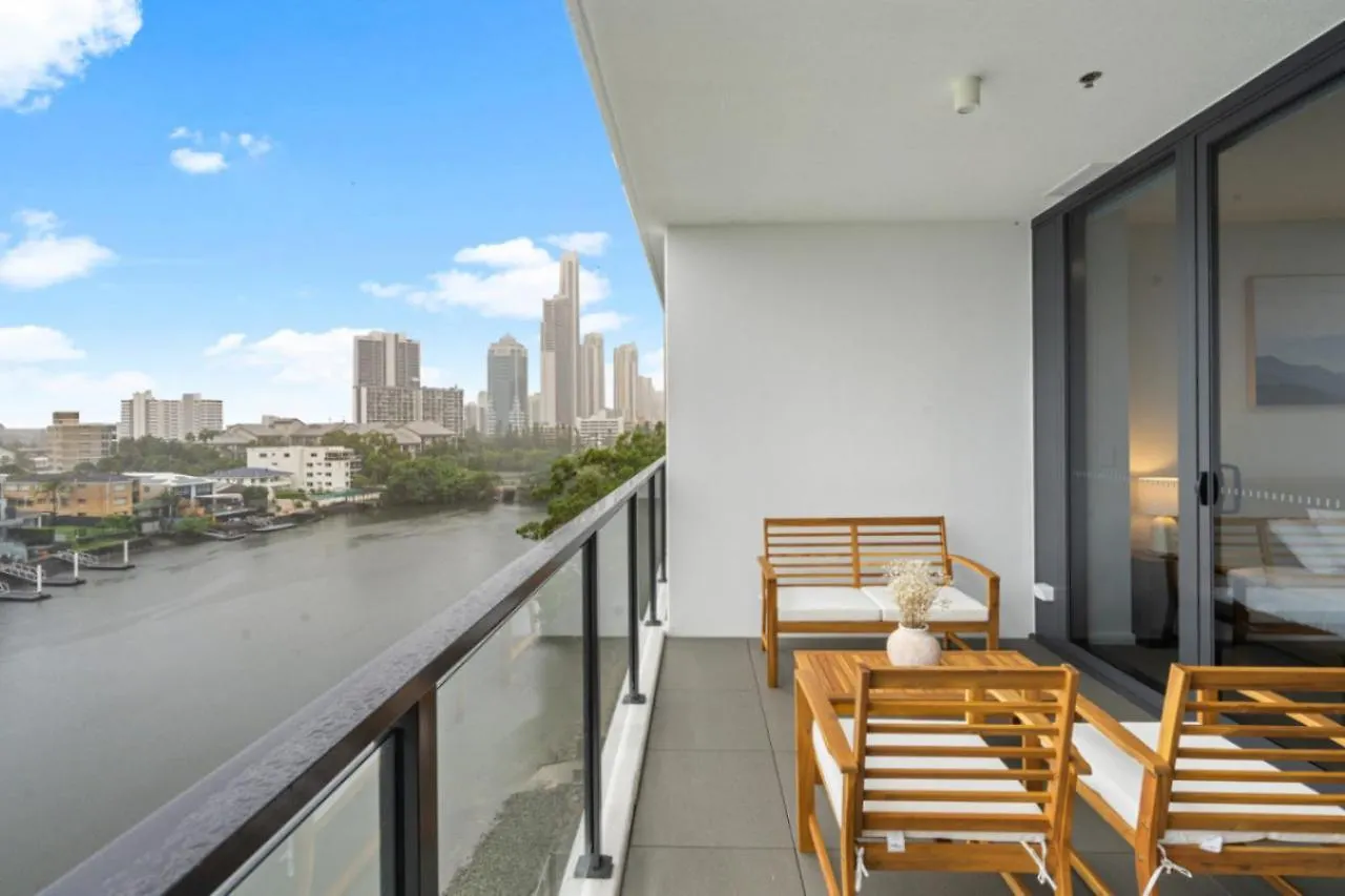The Sunset - Brand New Modern Riverview 2 Bedroom With Free Parking Pool Gym Gold Coast 0*,